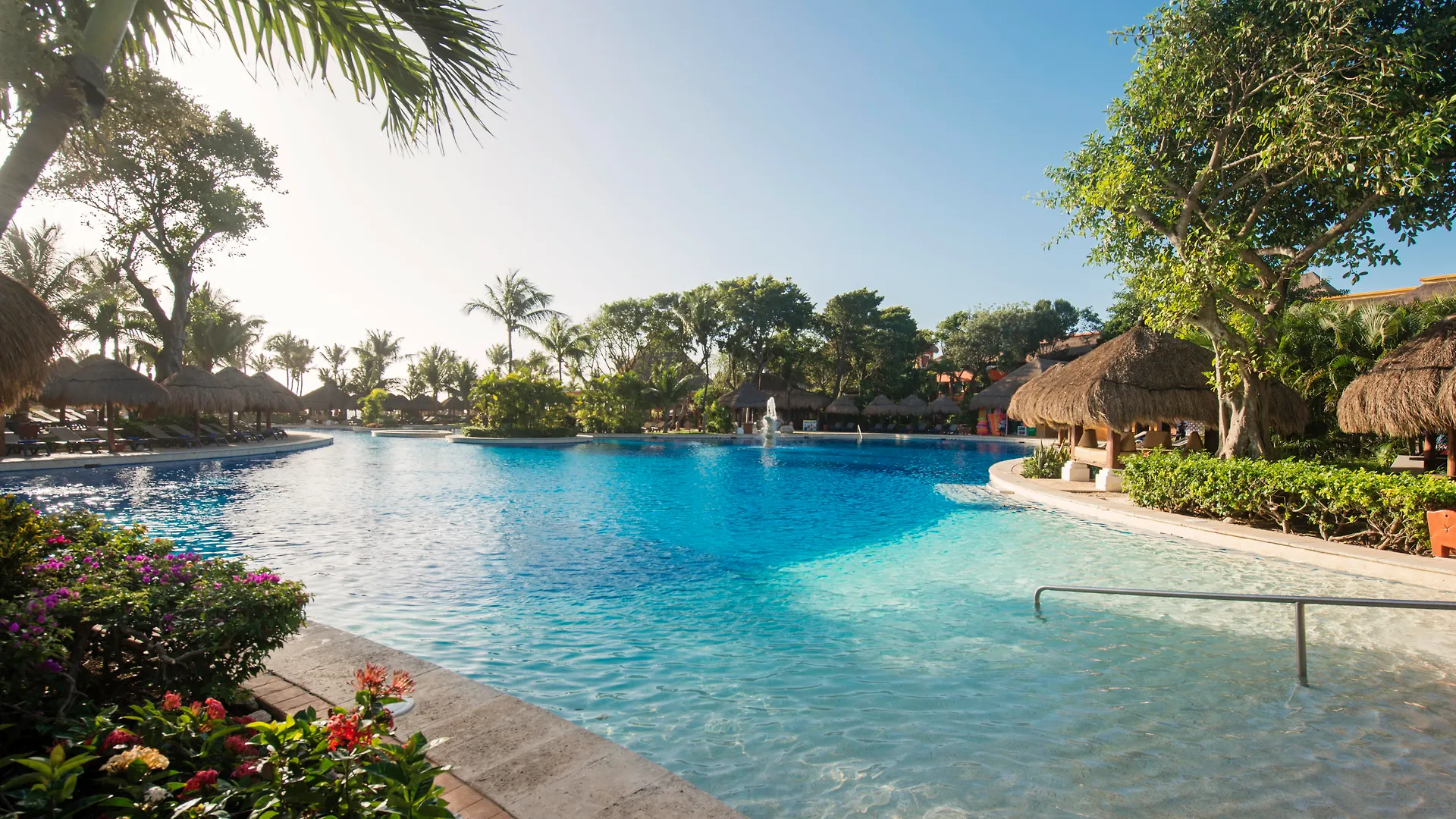 Iberostar Waves Quetzal Hotel Playa del Carmen Mexico